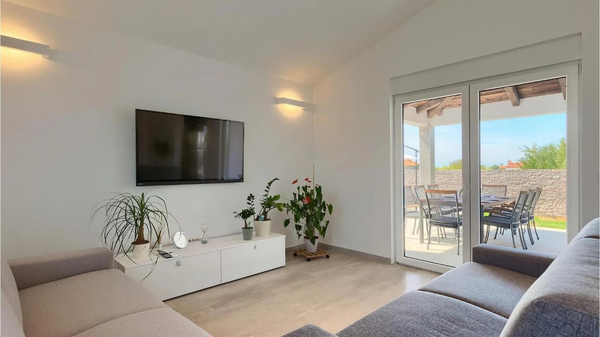 Villa Elena Pula Holiday home